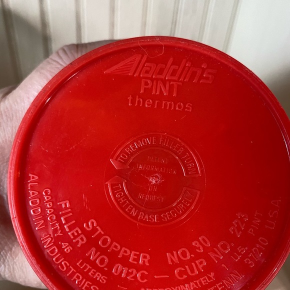 Vintage Aladdin black and red diamond thermos, winter, Christmas, farmhouse - Picture 5 of 8